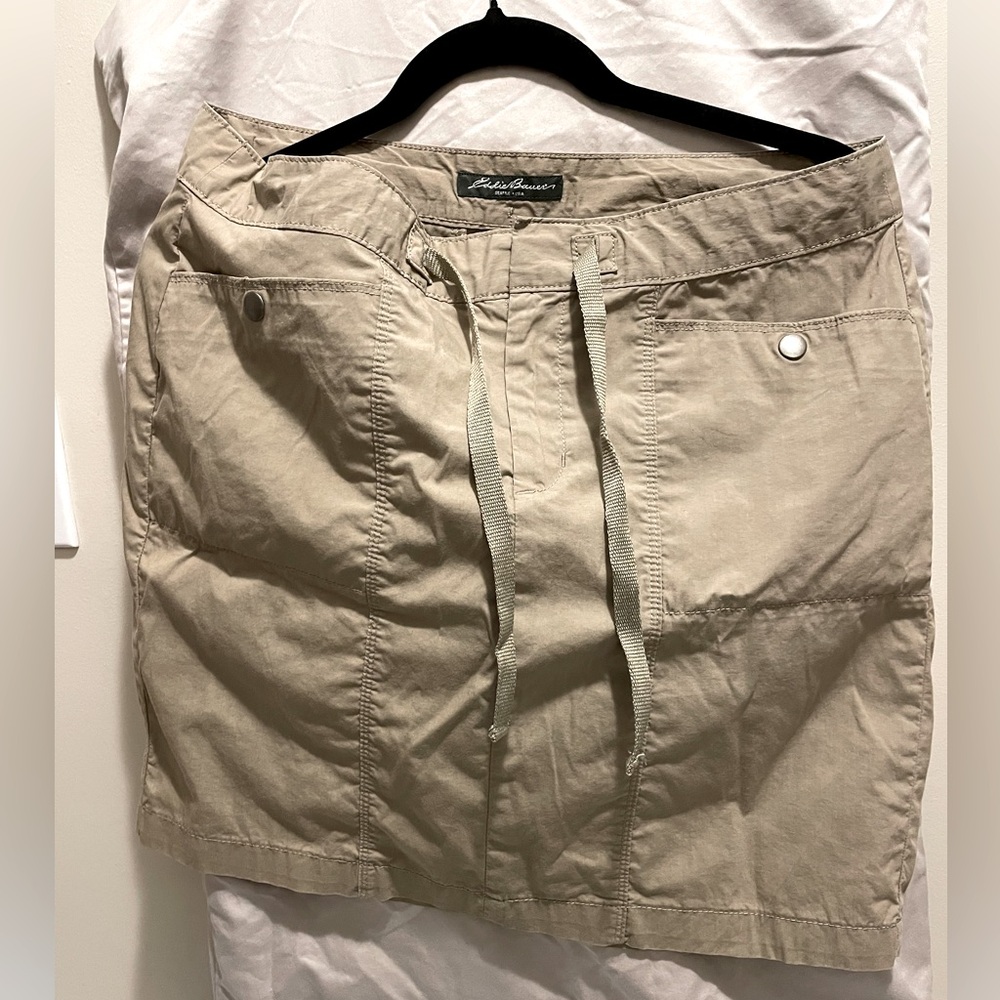 Eddie Bauer casual mini skirt